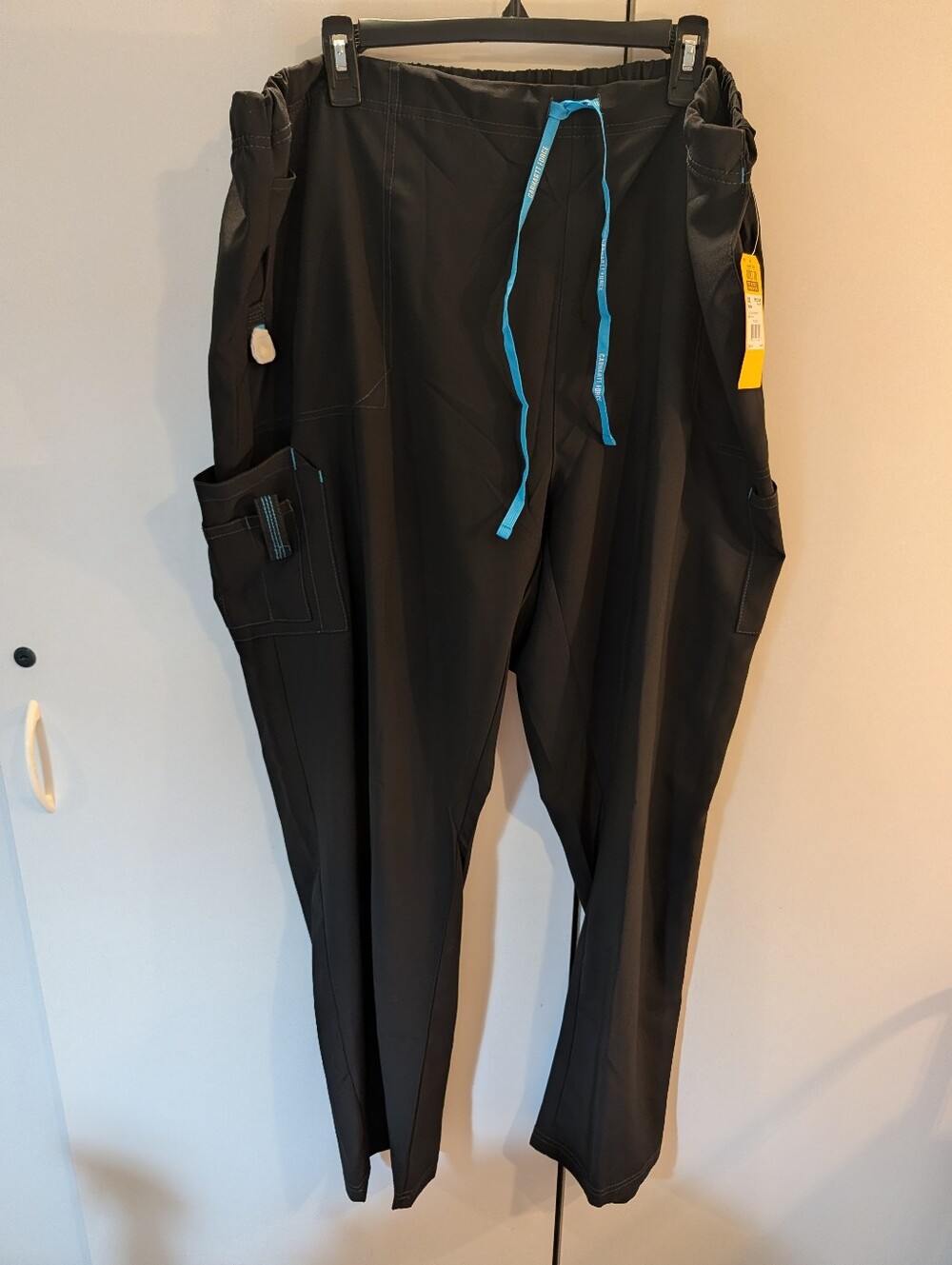 Carhartt Women's 3XL Black Scrubs NWT